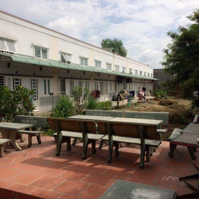 BÁN GẤP BIỆT THỰ KÈM DÃY TRỌ HÓC MÔN