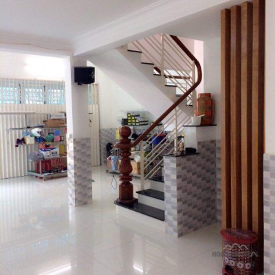 BÁN GẤP BIỆT THỰ KÈM DÃY TRỌ HÓC MÔN