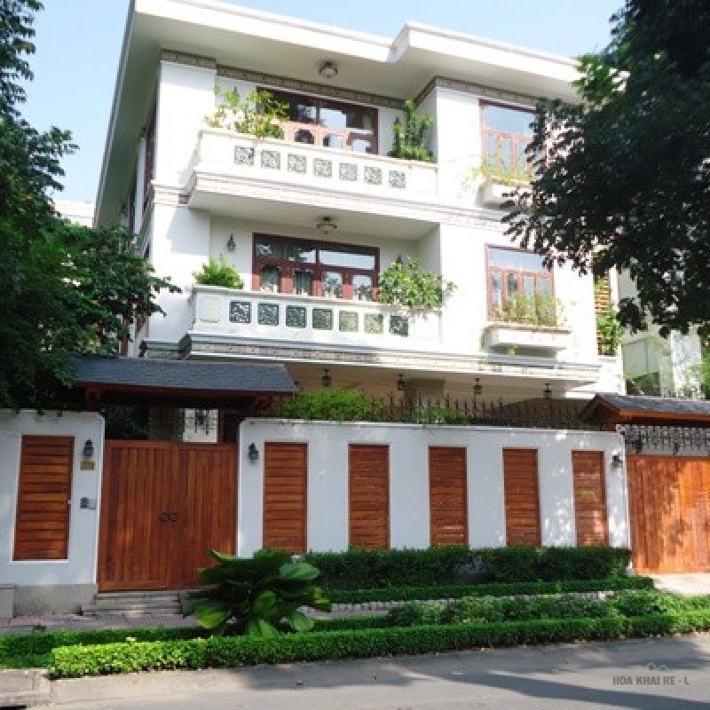 BÁN BIỆT THỰ 2 MẶT TIỀN TRUNG TÂM Quận 3